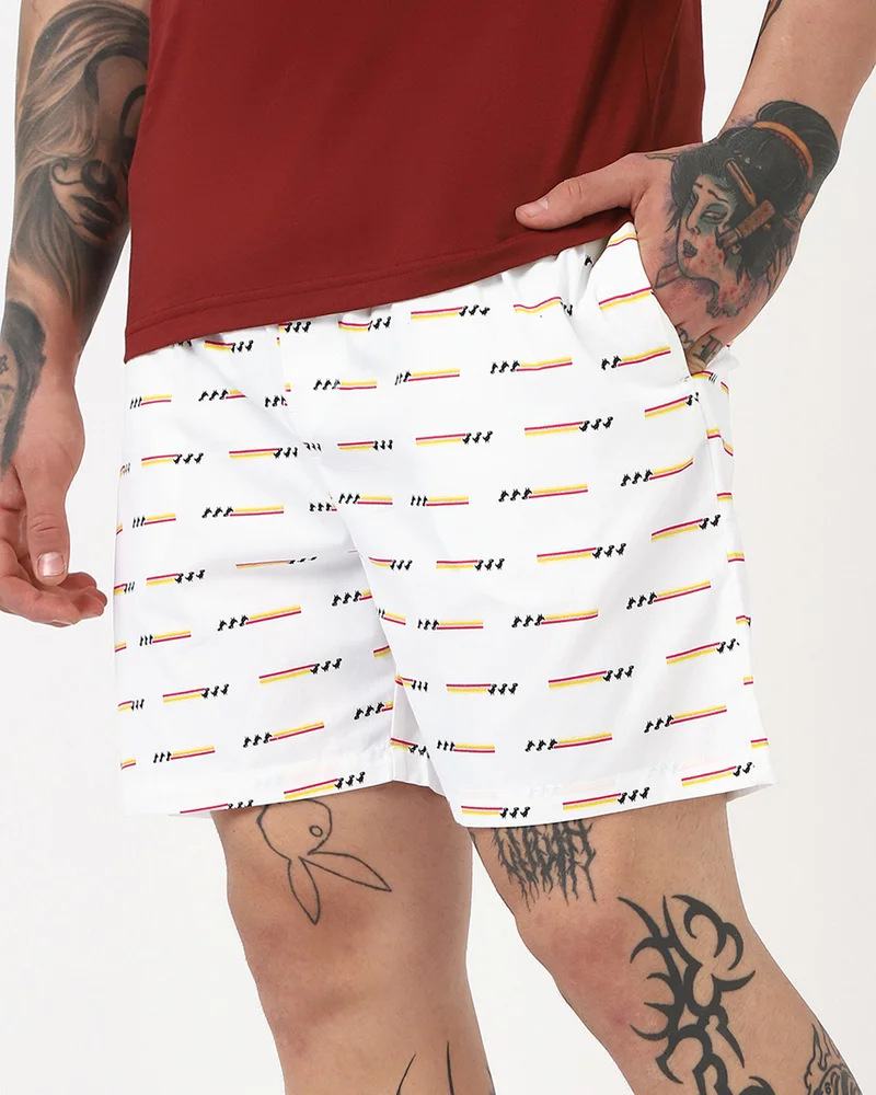 بيواكوف بوكسرات رجالي بطبعة كاملة باللون الأبيض